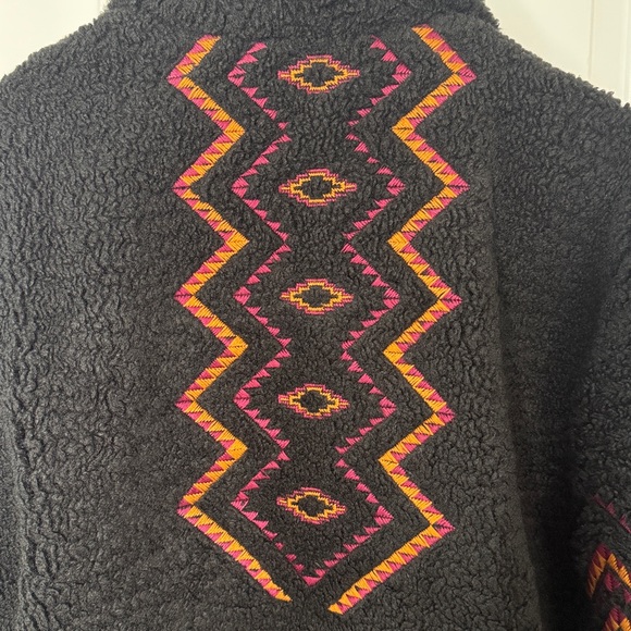 Driftwood Sheeba Sherpa Jacket in Black Aztec NWT - Picture 6 of 7